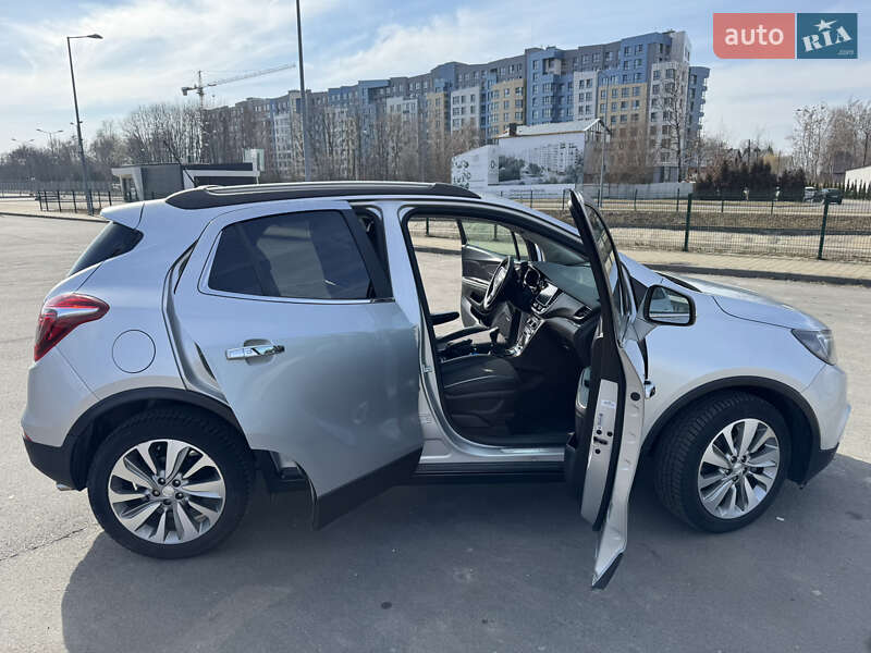 Позашляховик / Кросовер Buick Encore 2016 в Львові