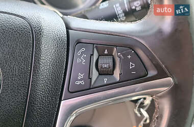 Позашляховик / Кросовер Buick Encore 2014 в 