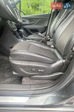 Позашляховик / Кросовер Buick Encore 2016 в 