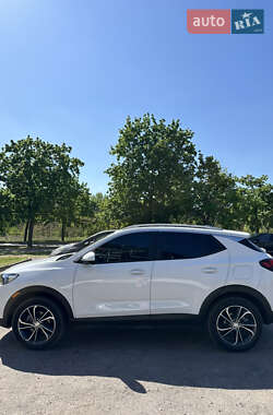 Позашляховик / Кросовер Buick Encore 2021 в 