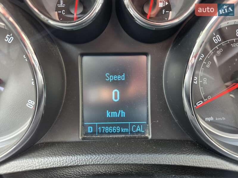 Внедорожник / Кроссовер Buick Encore 2015 в Львове фото 8 Внедорожник / Кроссовер Buick Encore 2015 в Львове