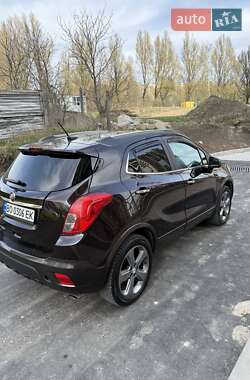 Позашляховик / Кросовер Buick Encore 2013 в 