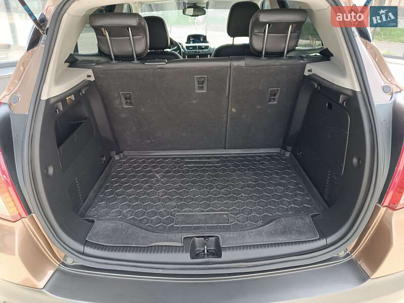 Позашляховик / Кросовер Buick Encore 2015 в Києві