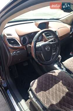 Внедорожник / Кроссовер Buick Encore 2013 в 