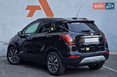 Внедорожник / Кроссовер Buick Encore 2017 в 
