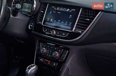 Внедорожник / Кроссовер Buick Encore 2017 в 