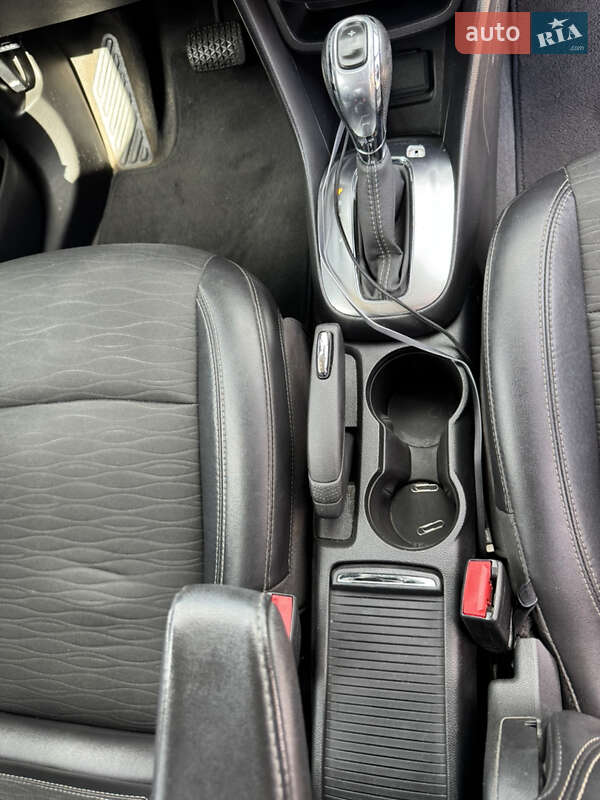 Позашляховик / Кросовер Buick Encore 2015 в Києві