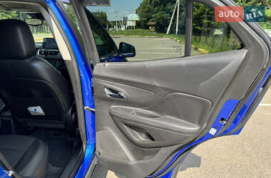 Внедорожник / Кроссовер Buick Encore 2015 в 