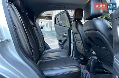 Внедорожник / Кроссовер Buick Encore 2013 в 