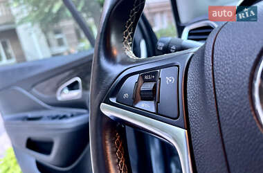 Внедорожник / Кроссовер Buick Encore 2013 в 