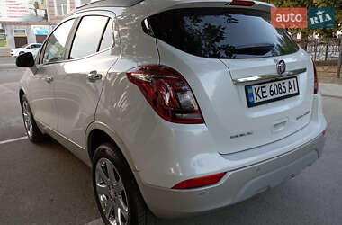 Внедорожник / Кроссовер Buick Encore 2018 в 