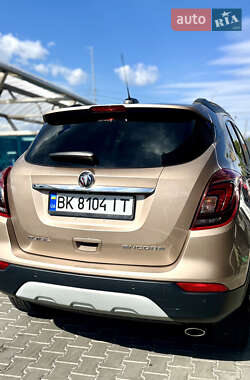Позашляховик / Кросовер Buick Encore 2017 в 