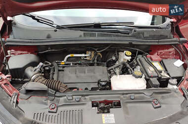 Позашляховик / Кросовер Buick Encore 2020 в 