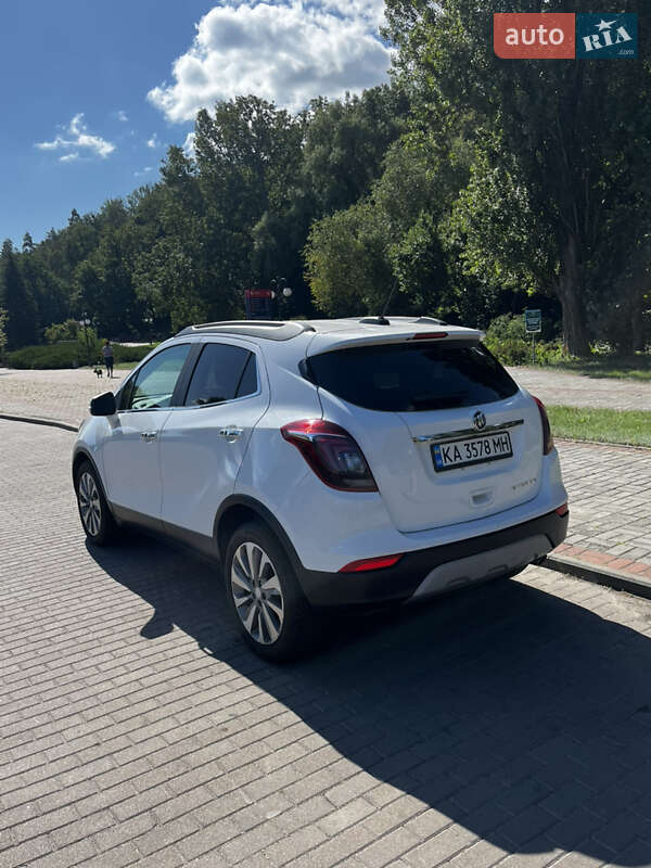 Позашляховик / Кросовер Buick Encore 2018 в Каневі