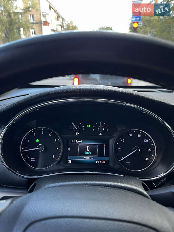 Позашляховик / Кросовер Buick Encore 2018 в Каневі