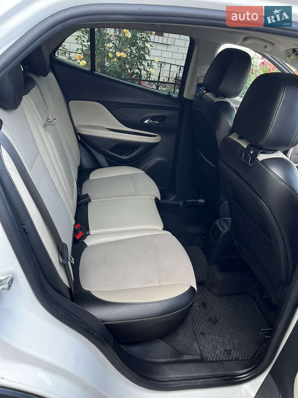 Позашляховик / Кросовер Buick Encore 2018 в Каневі