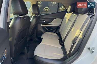 Позашляховик / Кросовер Buick Encore 2018 в 