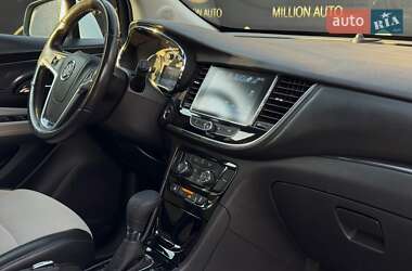 Позашляховик / Кросовер Buick Encore 2018 в 