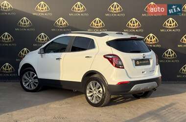 Позашляховик / Кросовер Buick Encore 2018 в 