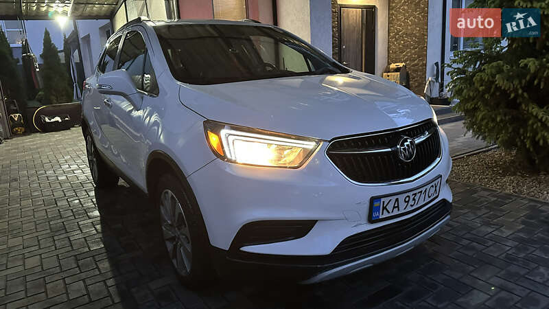 Внедорожник / Кроссовер Buick Encore 2018 в Софиевской Борщаговке