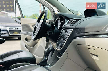 Позашляховик / Кросовер Buick Encore 2016 в 