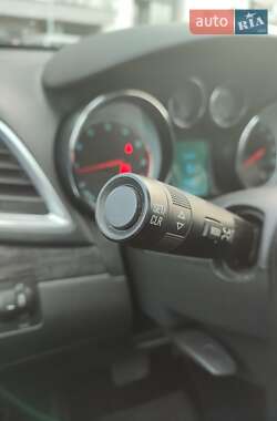 Позашляховик / Кросовер Buick Encore 2013 в 
