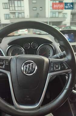 Позашляховик / Кросовер Buick Encore 2013 в 