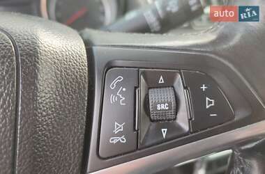 Позашляховик / Кросовер Buick Encore 2013 в 
