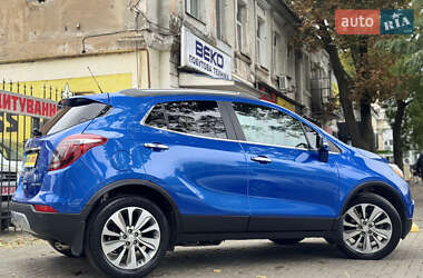 Позашляховик / Кросовер Buick Encore 2016 в 