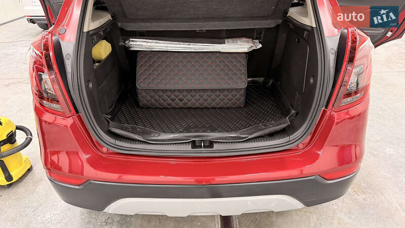 Внедорожник / Кроссовер Buick Encore 2018 в Львове