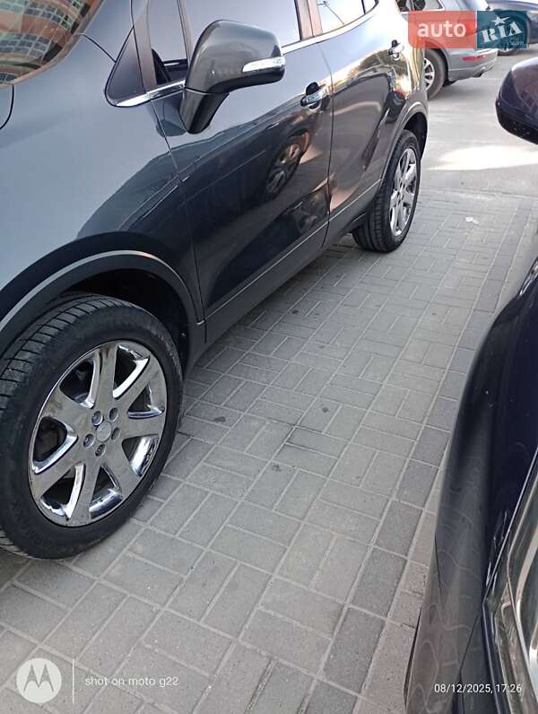 Позашляховик / Кросовер Buick Encore 2016 в Львові