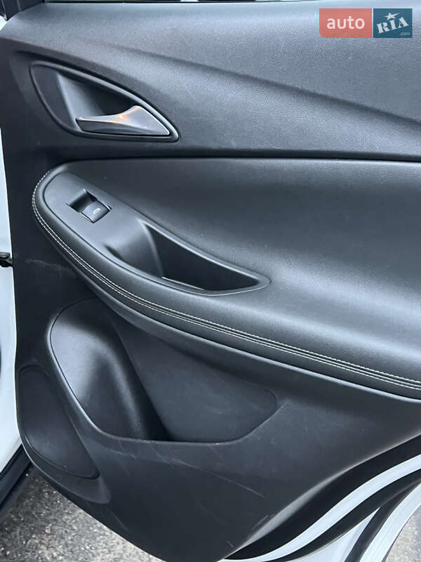 Позашляховик / Кросовер Buick Encore 2020 в Одесі