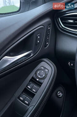 Позашляховик / Кросовер Buick Encore 2020 в Одесі