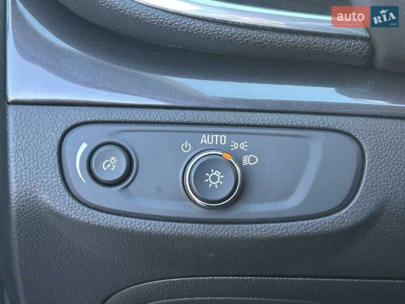Внедорожник / Кроссовер Buick Encore 2022 в Одессе