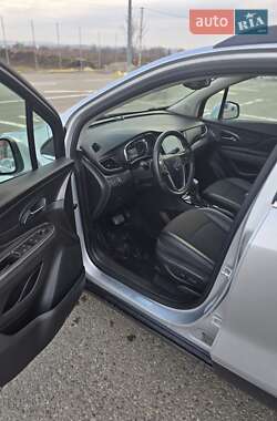 Позашляховик / Кросовер Buick Encore 2019 в Чернівцях