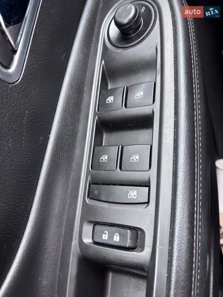 Внедорожник / Кроссовер Buick Encore 2016 в Кривом Роге