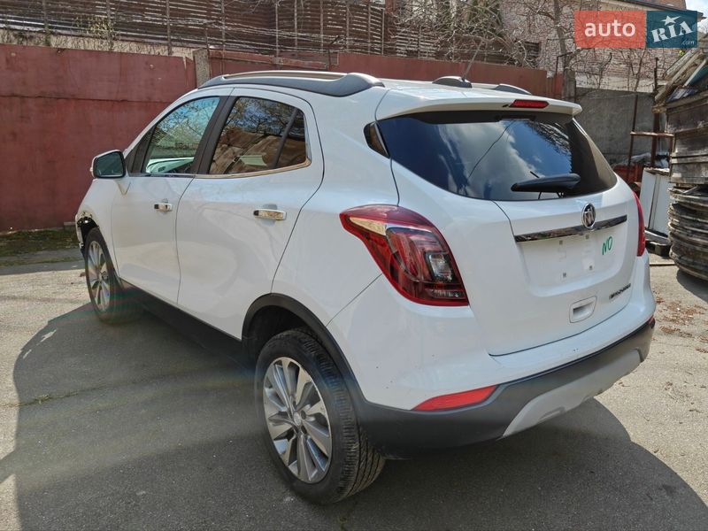 Внедорожник / Кроссовер Buick Encore 2019 в Киеве
