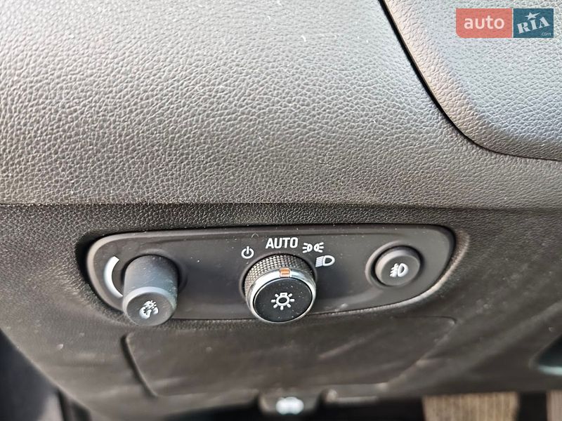 Внедорожник / Кроссовер Buick Encore 2021 в Киеве