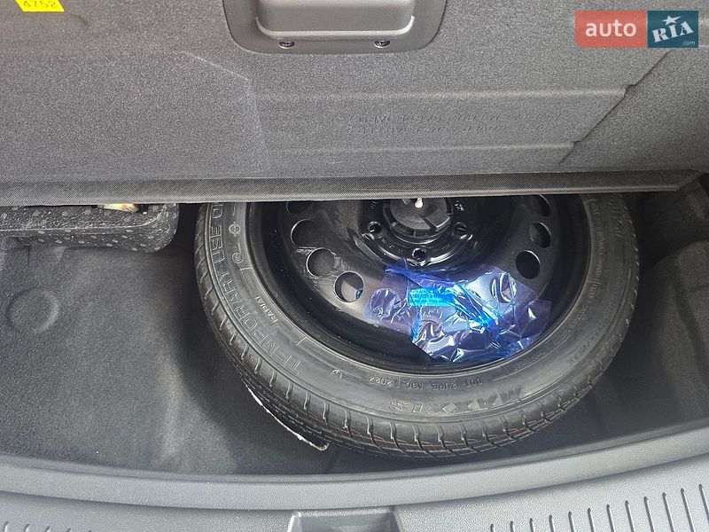 Внедорожник / Кроссовер Buick Encore 2024 в Киеве