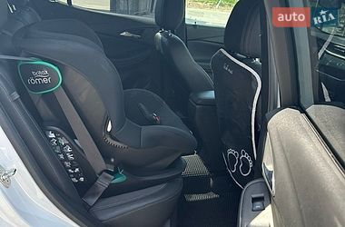 Внедорожник / Кроссовер Buick Encore 2022 в Львове