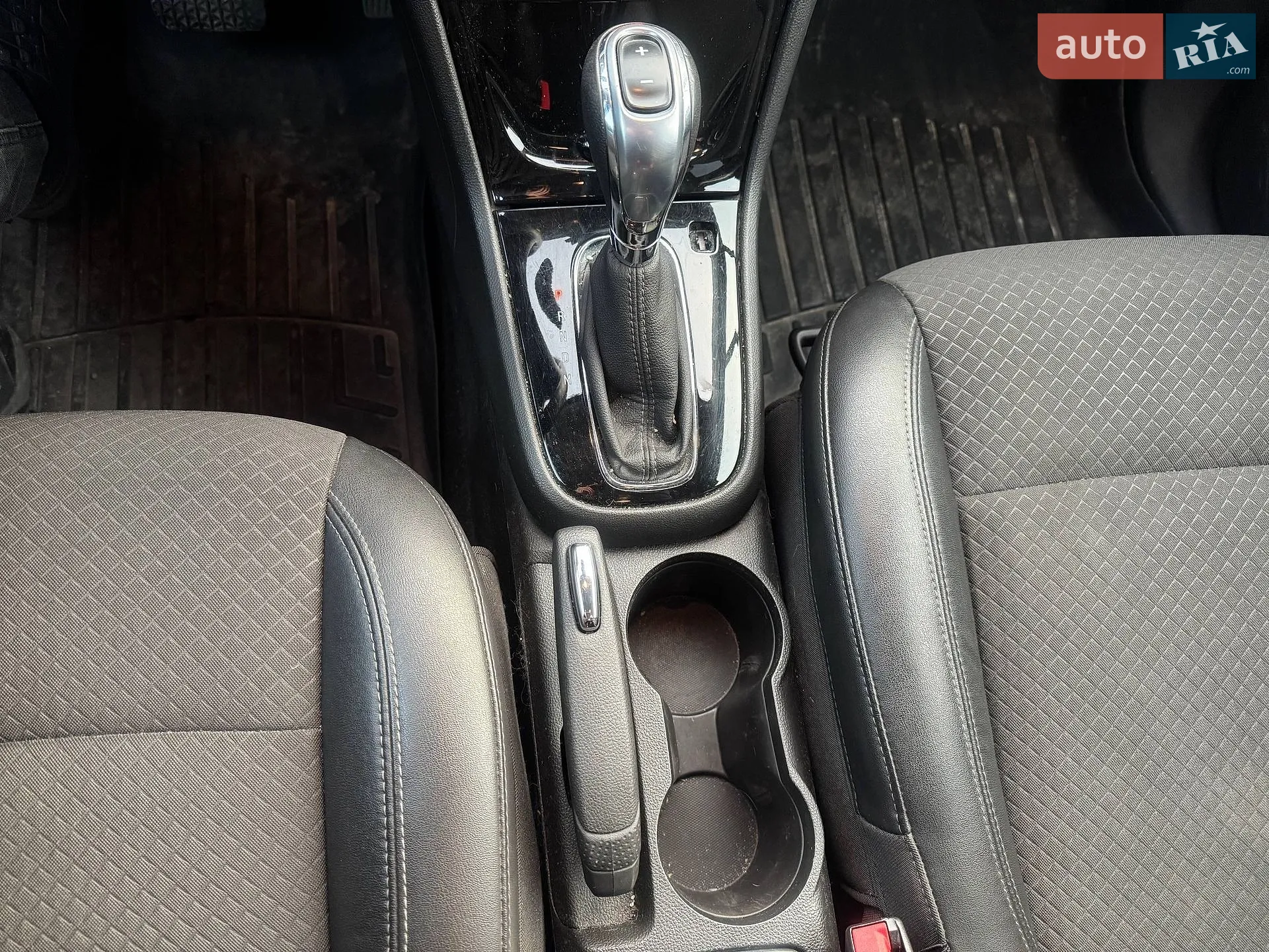 2017 Buick Encore - мініатюра 25