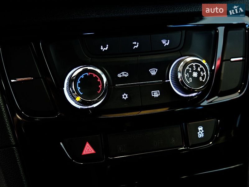 Позашляховик / Кросовер Buick Encore 2019 в Одесі
