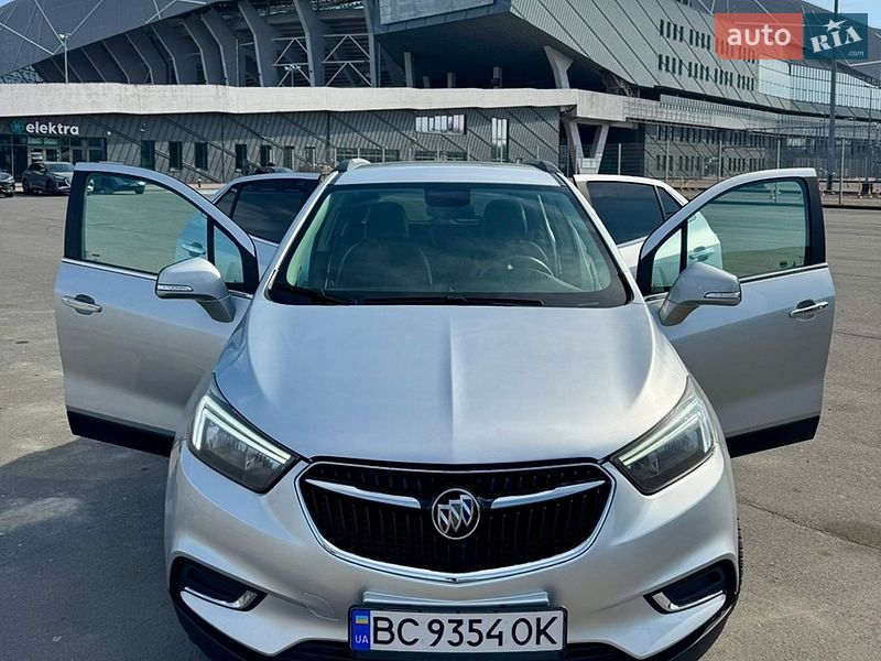Позашляховик / Кросовер Buick Encore 2016 в Львові