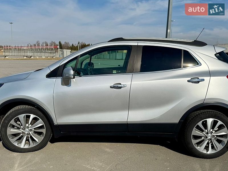 Позашляховик / Кросовер Buick Encore 2016 в Львові