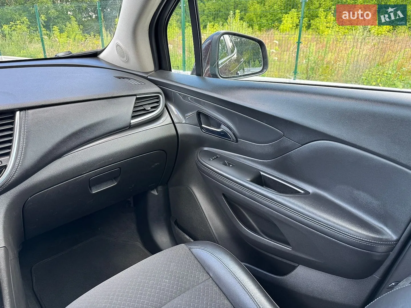 2017 Buick Encore - мініатюра 38