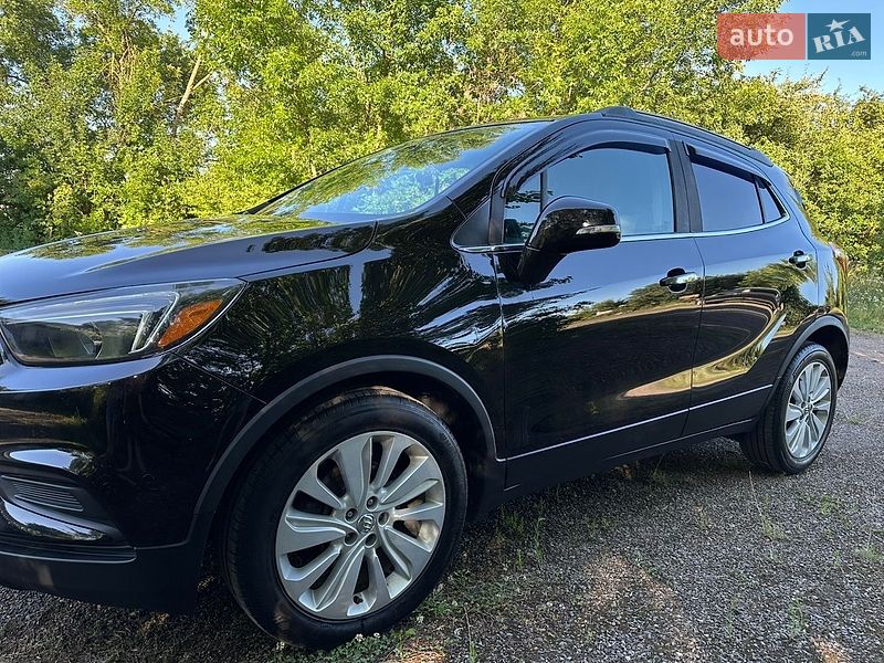 Позашляховик / Кросовер Buick Encore 2017 в Городенці