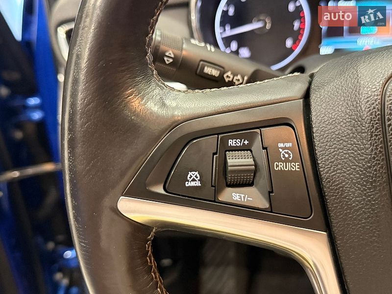 Внедорожник / Кроссовер Buick Encore 2017 в Одессе