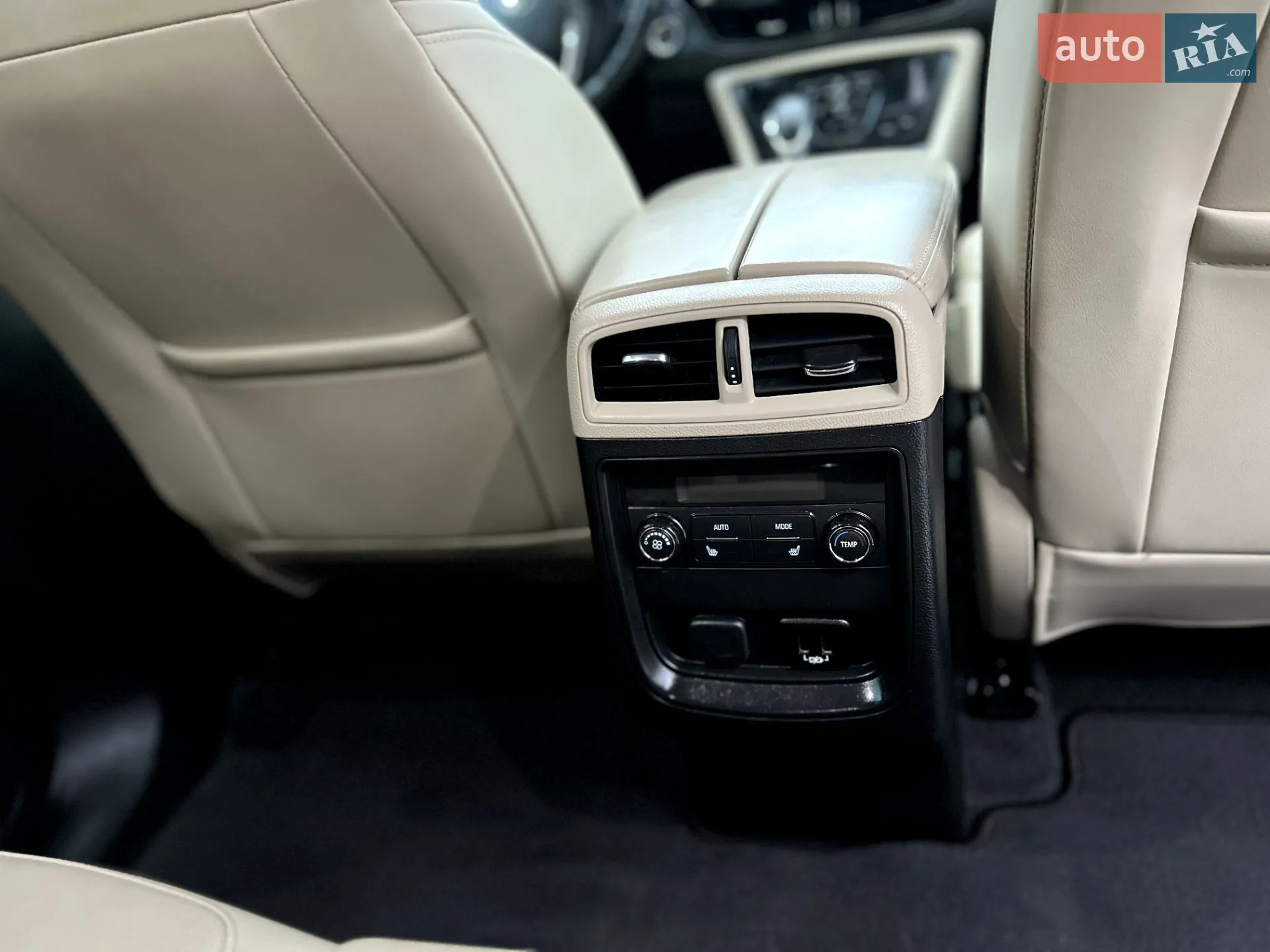 2016 Buick Envision - мініатюра 28