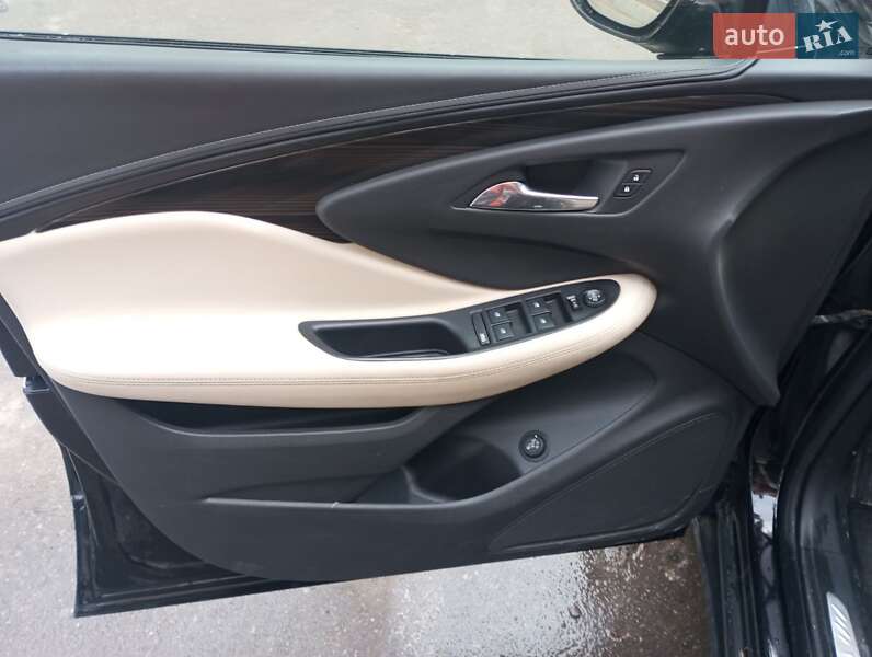 Позашляховик / Кросовер Buick Envision 2019 в Тернополі