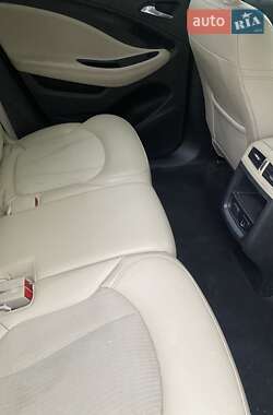 Внедорожник / Кроссовер Buick Envision 2016 в 